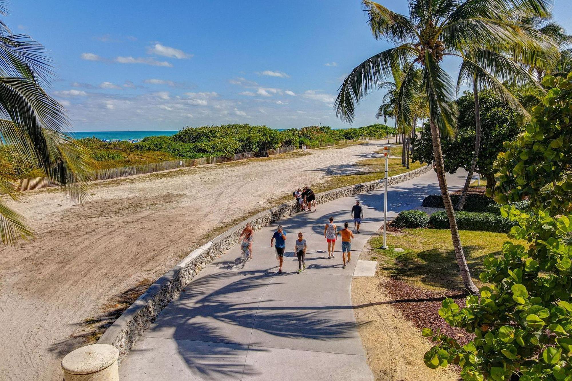 Fun & Value Ocean Dr, South Beach, Steps To Apartamento Miami Beach